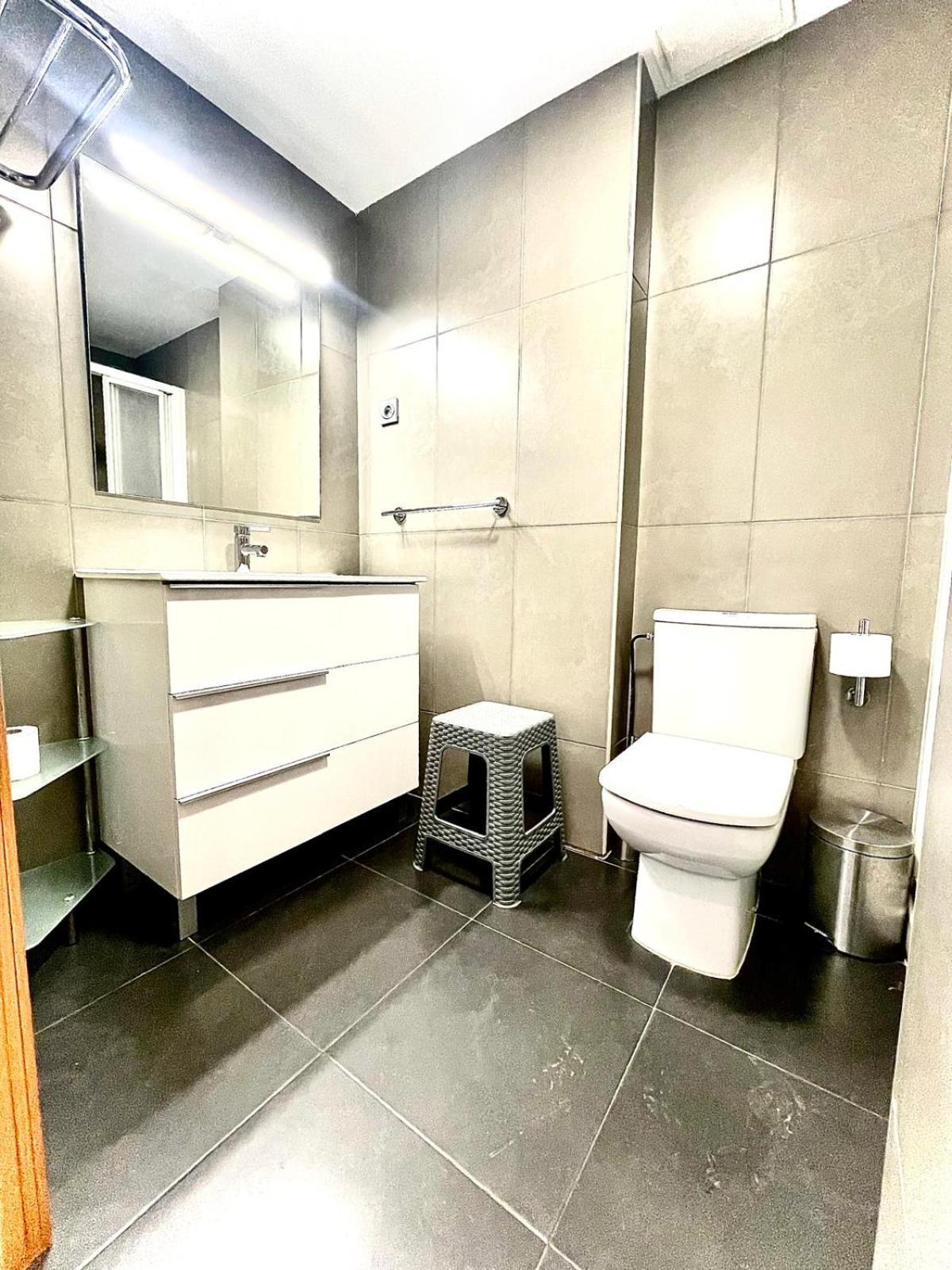 קמברילס Apartaments Voramar מראה חיצוני תמונה