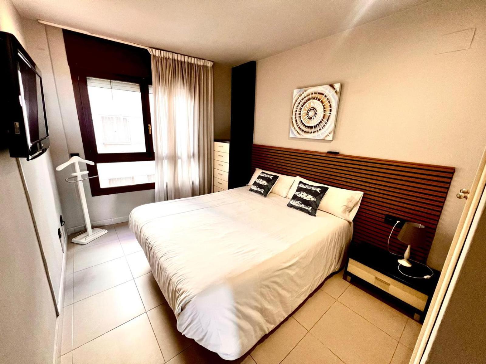 קמברילס Apartaments Voramar מראה חיצוני תמונה