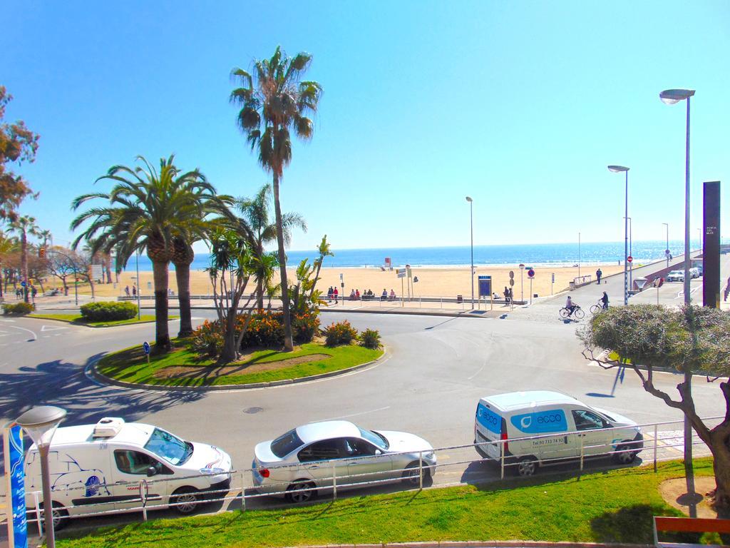 קמברילס Apartaments Voramar מראה חיצוני תמונה