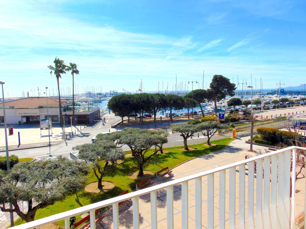 קמברילס Apartaments Voramar חדר תמונה